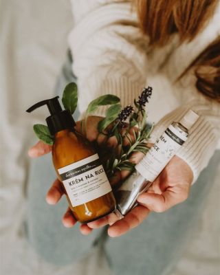 🎉 SOUTĚŽ O NÁŠ NOVÝ KRÉM NA RUCE! 🎉 Máme pro vás voňavé překvapení! Náš nový krém na ruce (50 ml) s úžasnou kombinací...